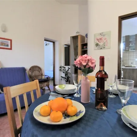 Graziella Zambratija (Istria)